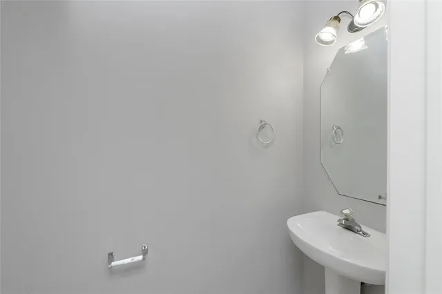 $2,595 | 2313 Hunters Run Drive, Plano, TX 75025