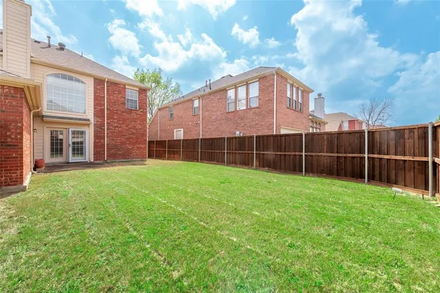 $2,595 | 2313 Hunters Run Drive, Plano, TX 75025