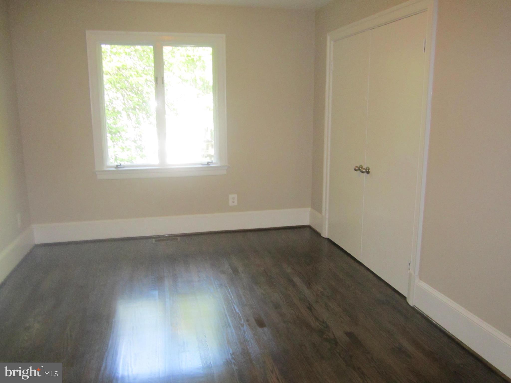 4611 Pinetree Road Rockville, MD 20853 - Photo 11 of 29 Bedroom