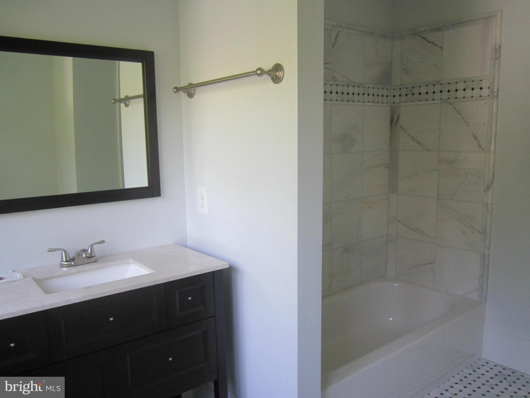 4611 Pinetree Road Rockville, MD 20853 - Photo 19 of 29 Bath