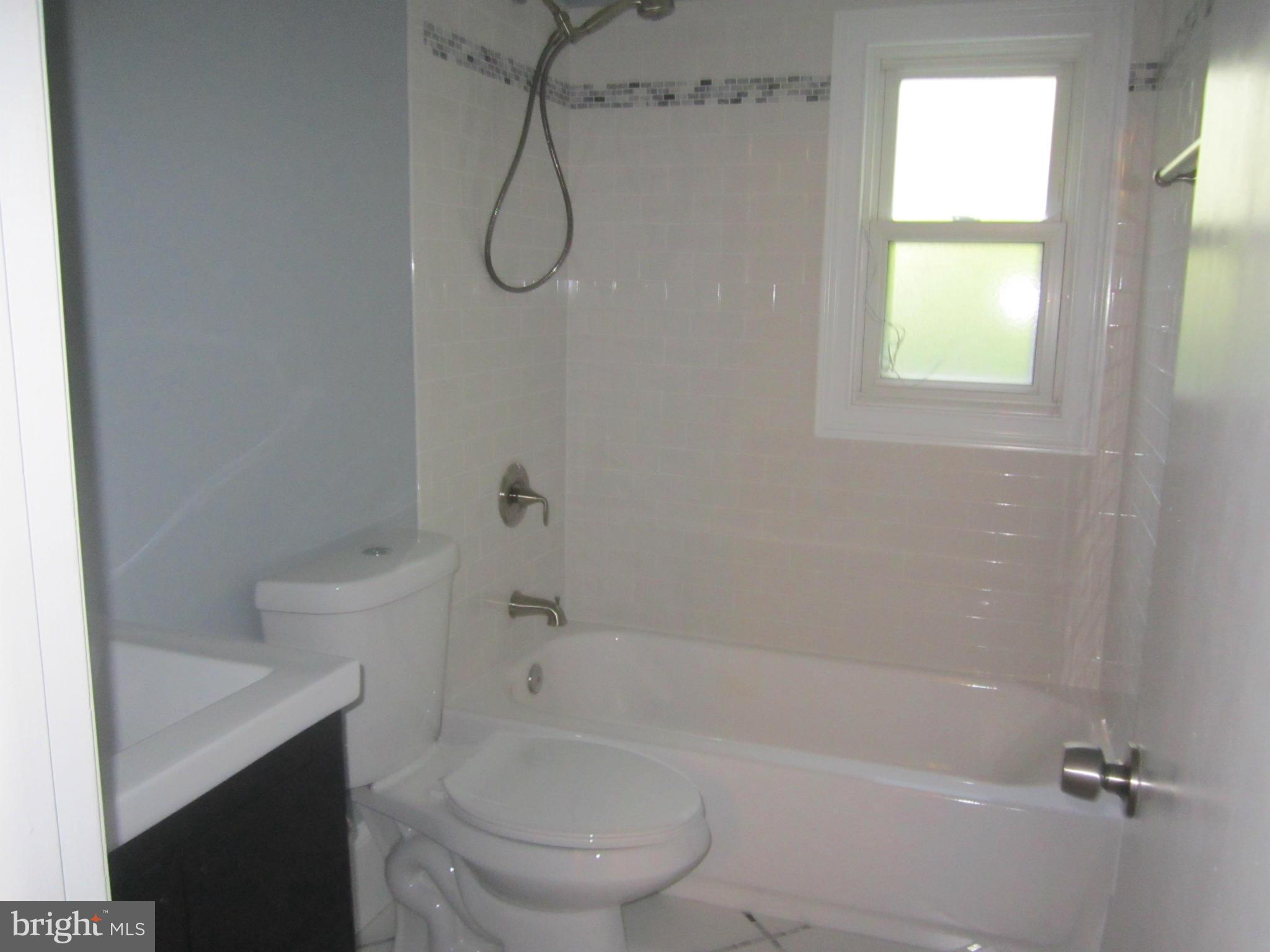 4611 Pinetree Road Rockville, MD 20853 - Photo 24 of 29 Bath