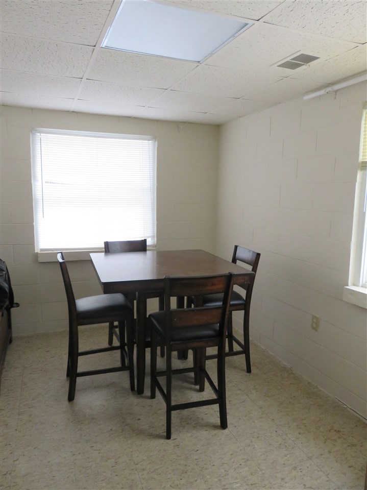 1494 East Webb Road Dewitt, MI 48820 - Photo 20 of 31 31312147-19.JPG
