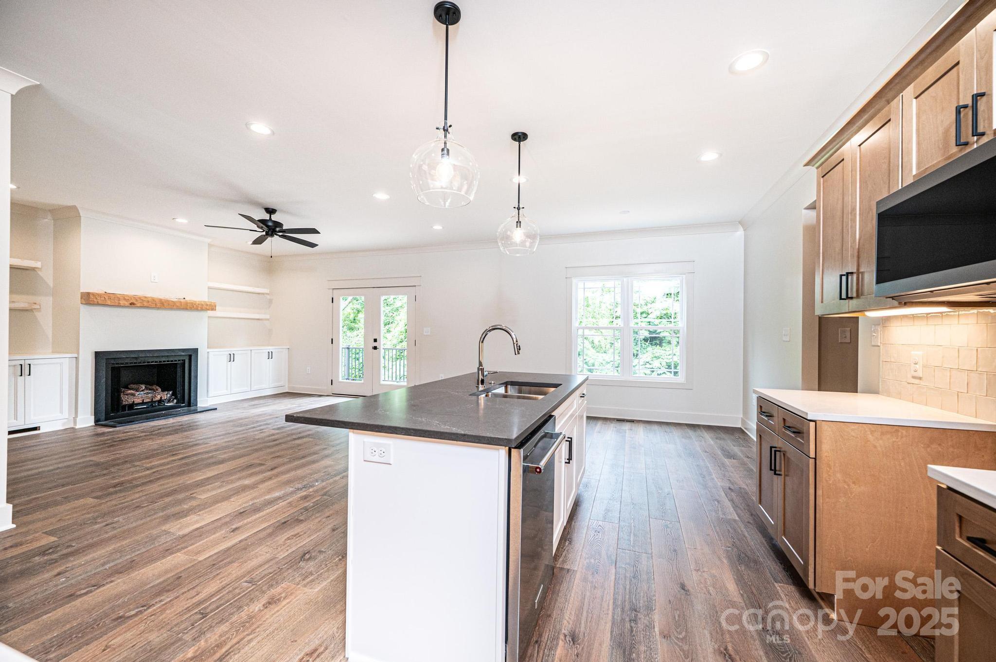 2113 6th Street Northwest, Unit 2 Hickory, NC 28601 - Photo 11 of 48