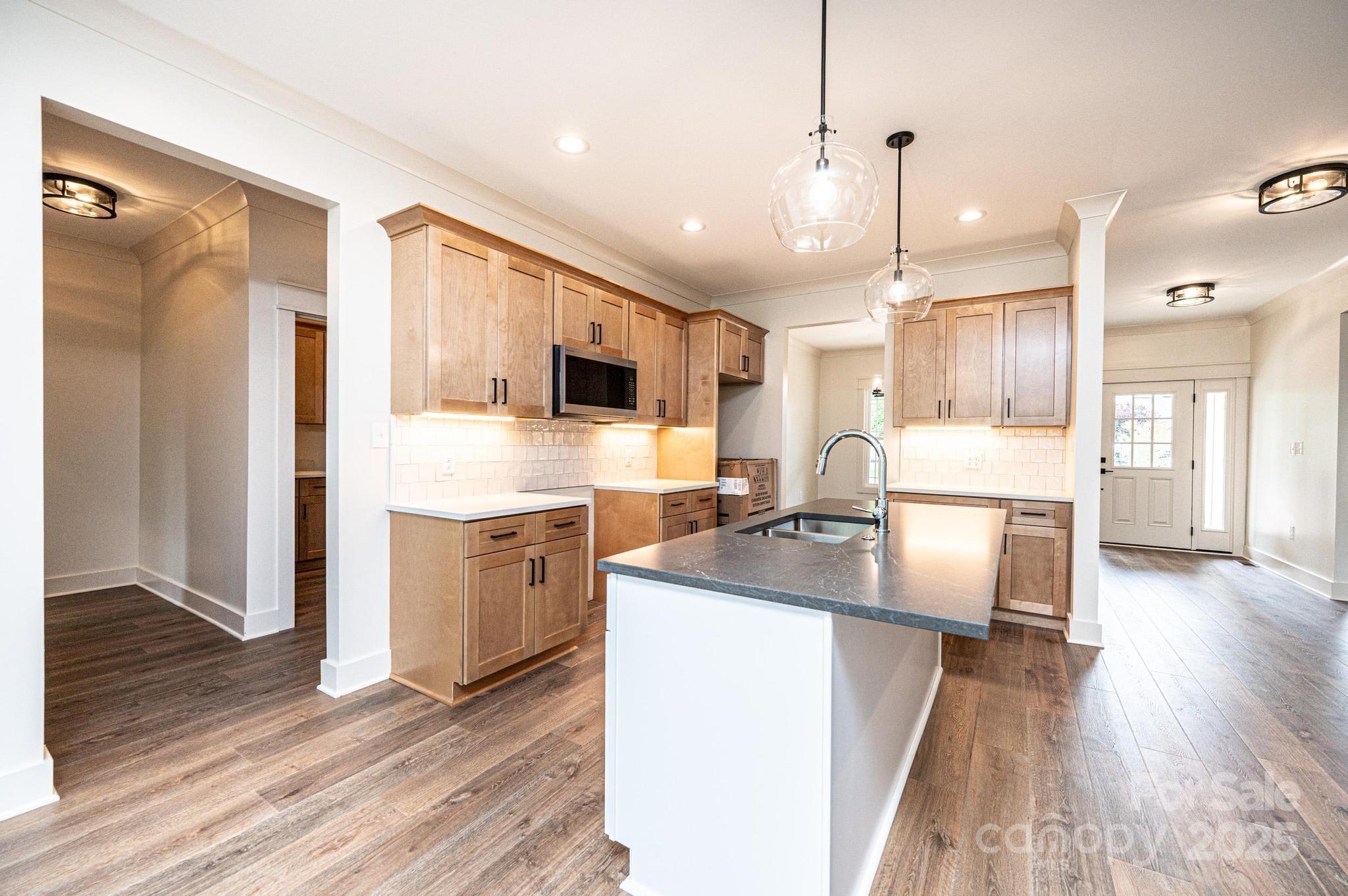 2113 6th Street Northwest, Unit 2 Hickory, NC 28601 - Photo 13 of 48