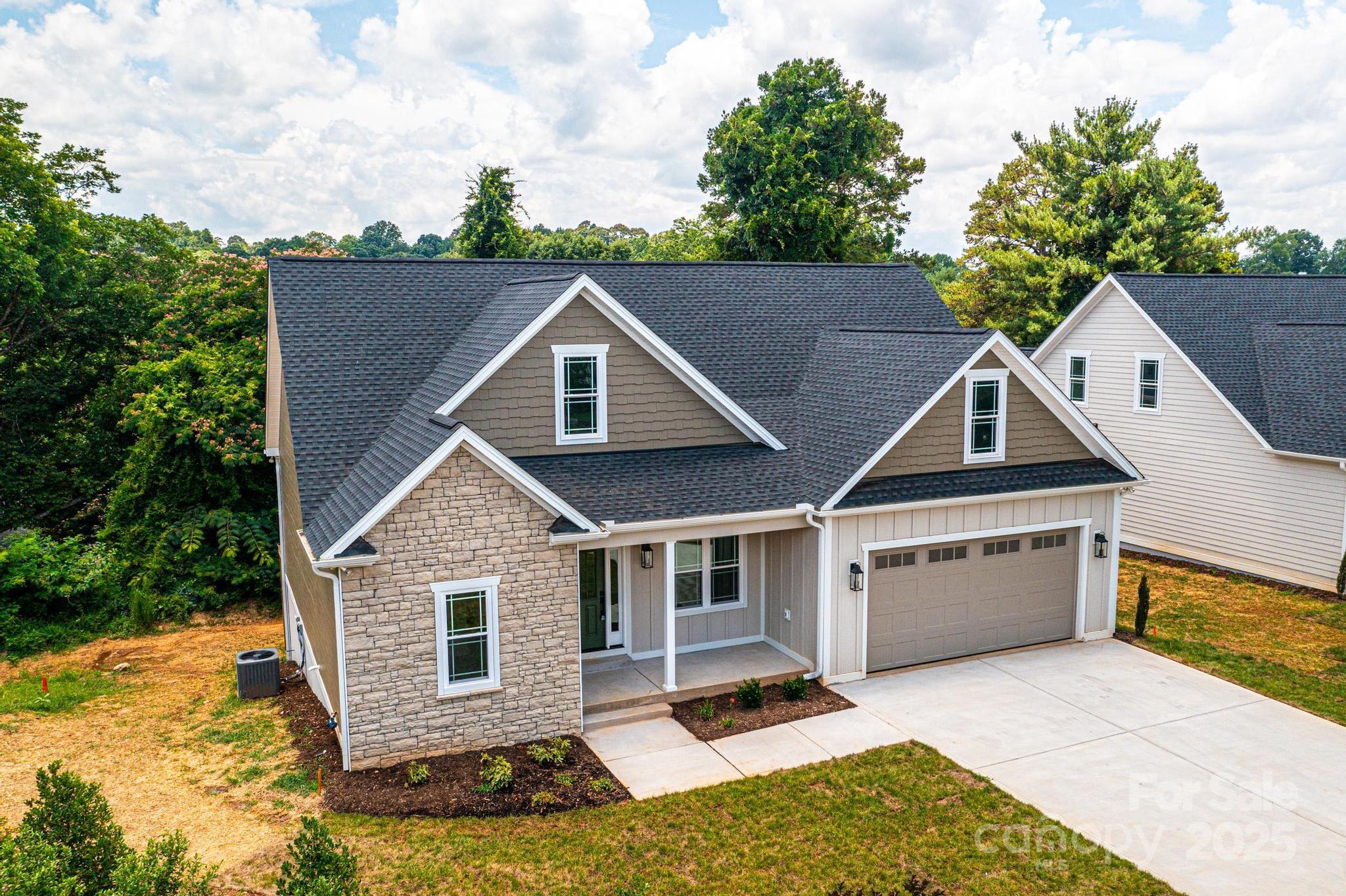 2113 6th Street Northwest, Unit 2 Hickory, NC 28601 - Photo 2 of 48