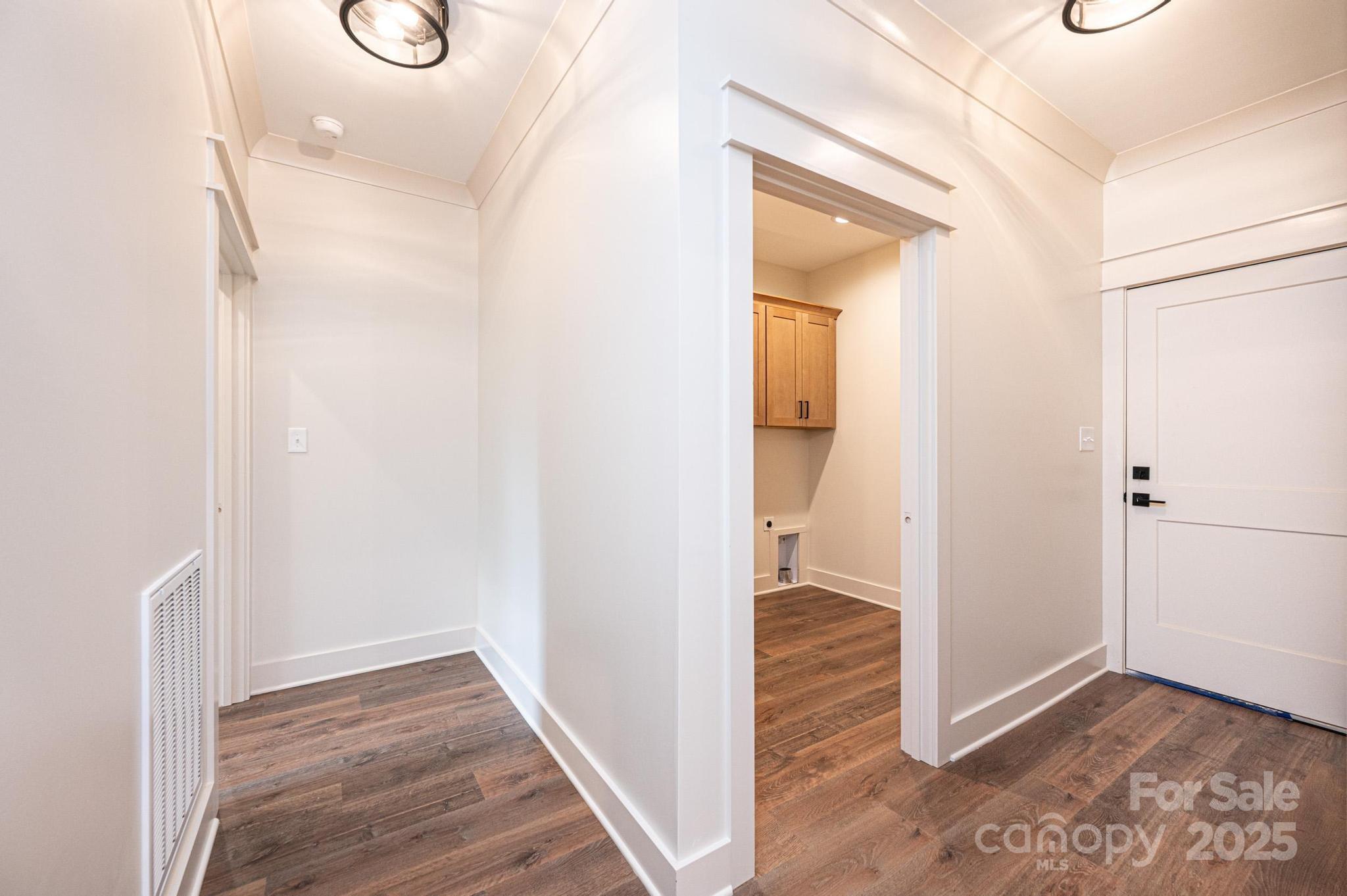 2113 6th Street Northwest, Unit 2 Hickory, NC 28601 - Photo 26 of 48