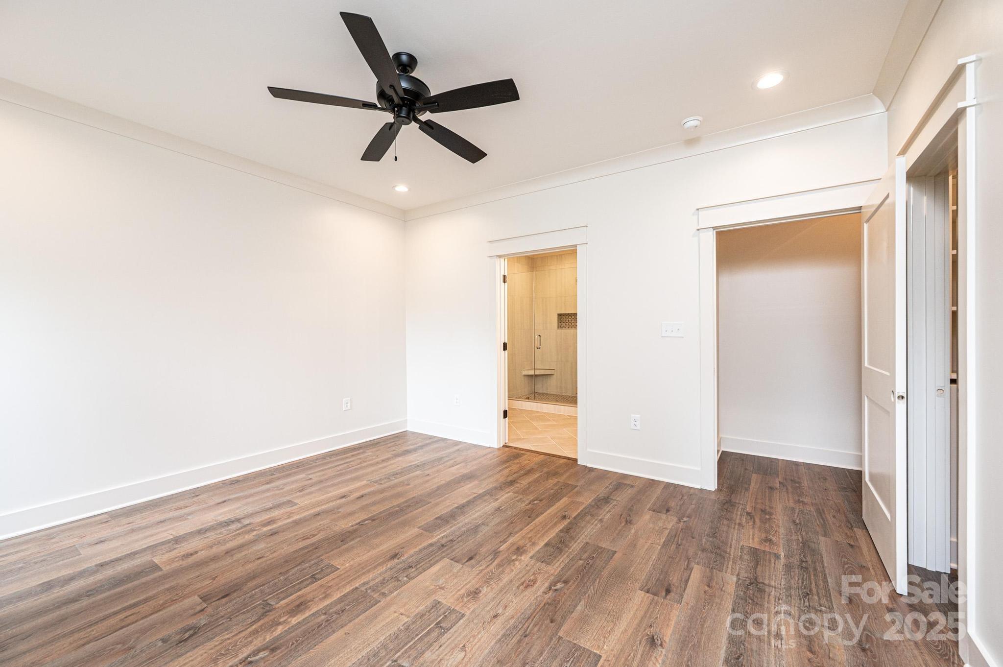 2113 6th Street Northwest, Unit 2 Hickory, NC 28601 - Photo 28 of 48