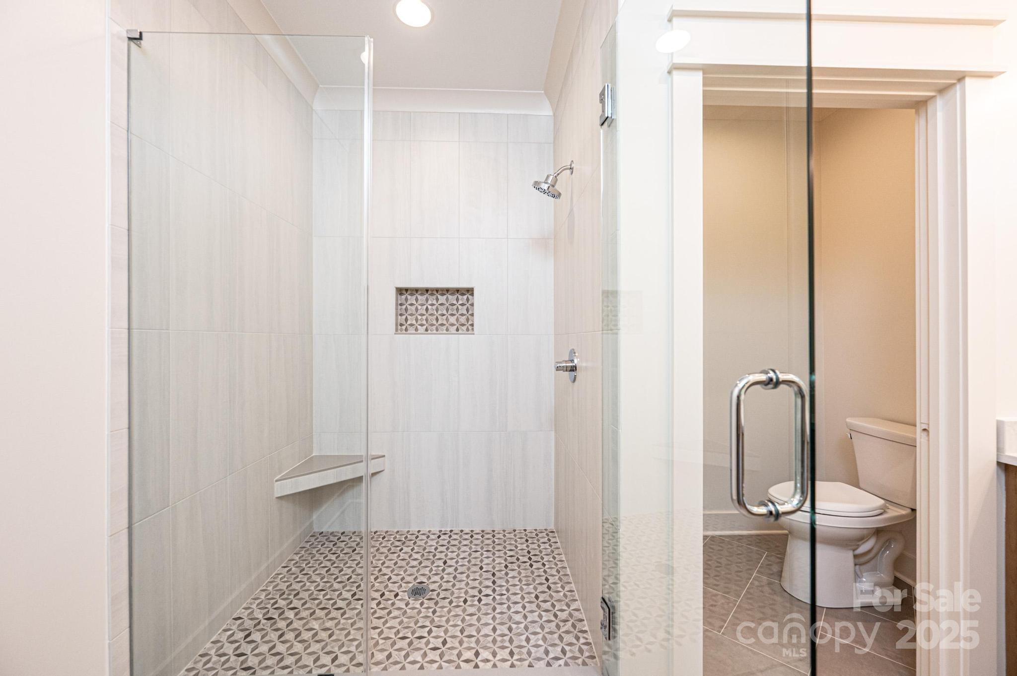 2113 6th Street Northwest, Unit 2 Hickory, NC 28601 - Photo 32 of 48