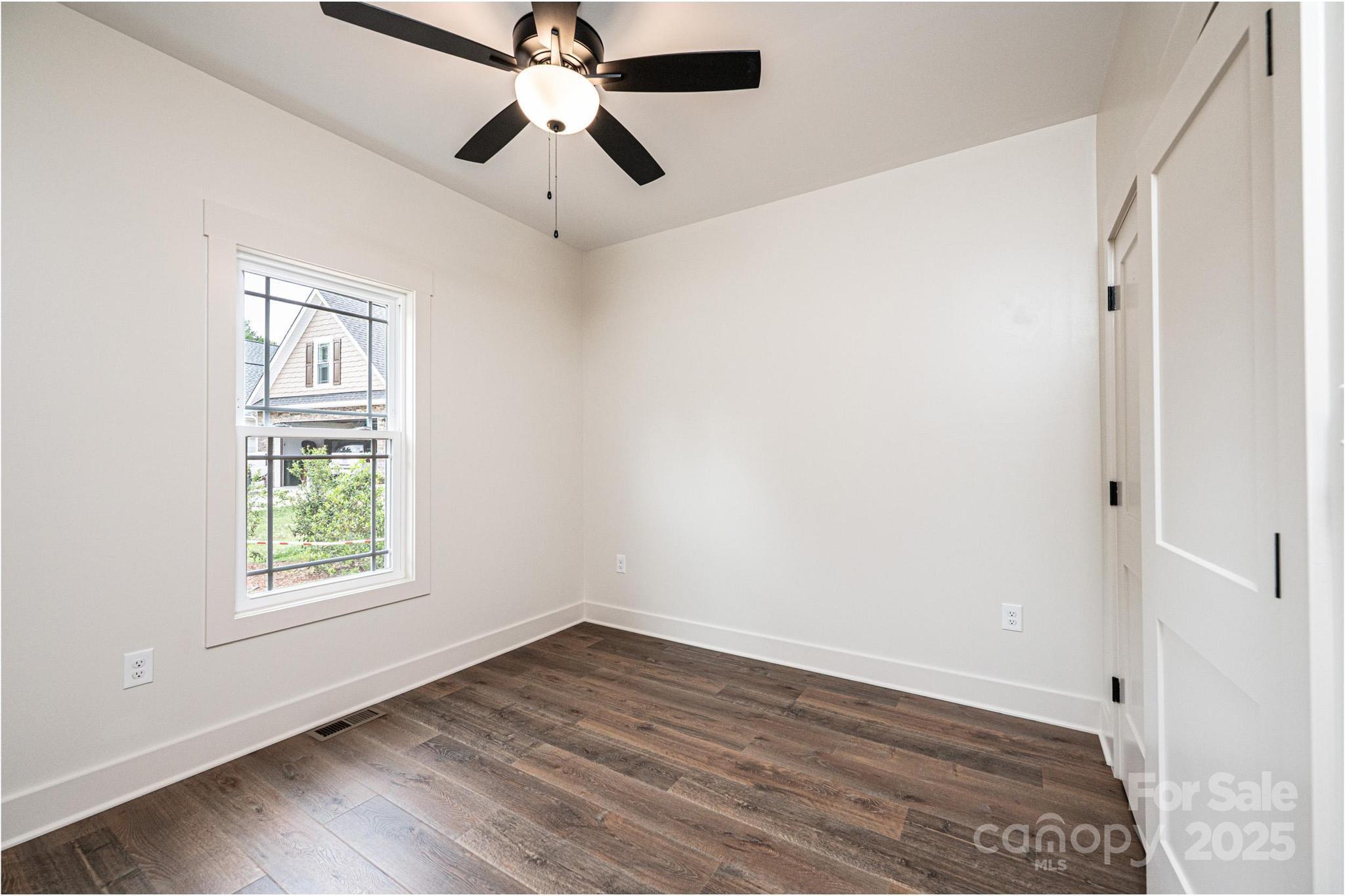 2113 6th Street Northwest, Unit 2 Hickory, NC 28601 - Photo 38 of 48
