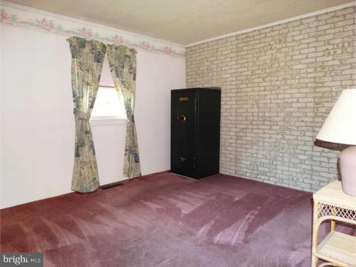 235 Yorkshire Road Fairless Hills, PA 19030 - Photo 17 of 20 Gallery Image 17