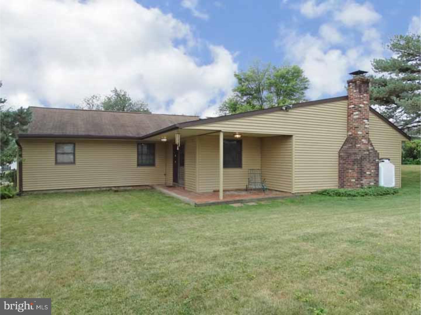235 Yorkshire Road Fairless Hills, PA 19030 - Photo 18 of 20 Gallery Image 18