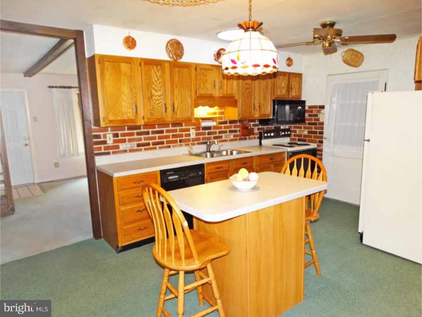 235 Yorkshire Road Fairless Hills, PA 19030 - Photo 6 of 20 Gallery Image 6