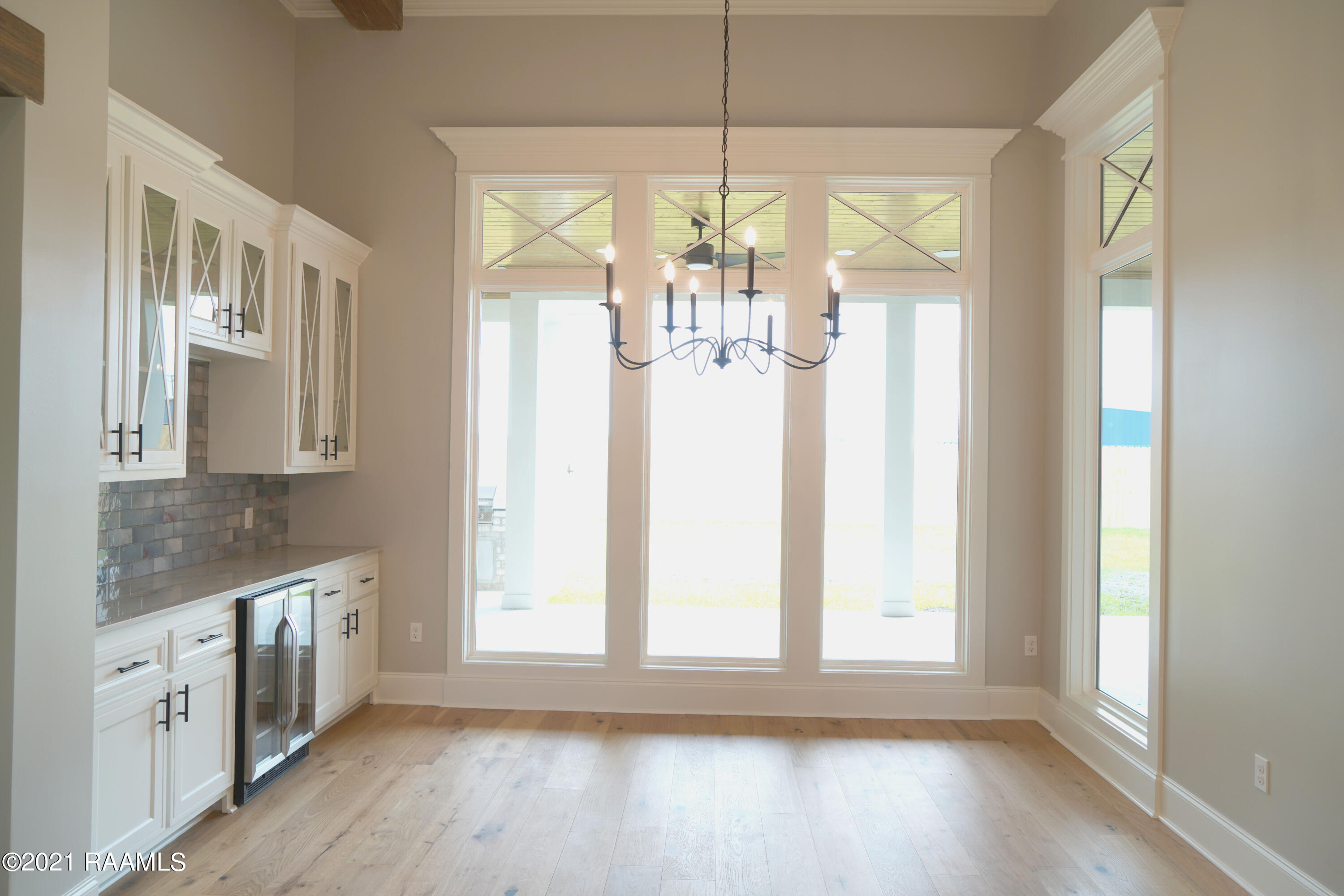 112 Everett Ridge Lafayette, LA 70508 - Photo 8 of 10 Dinning