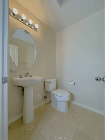 $5,200 | 38 Gardenpath, Irvine, CA 92603