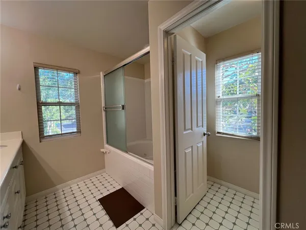 $5,500 | 38 Gardenpath, Irvine, CA 92603