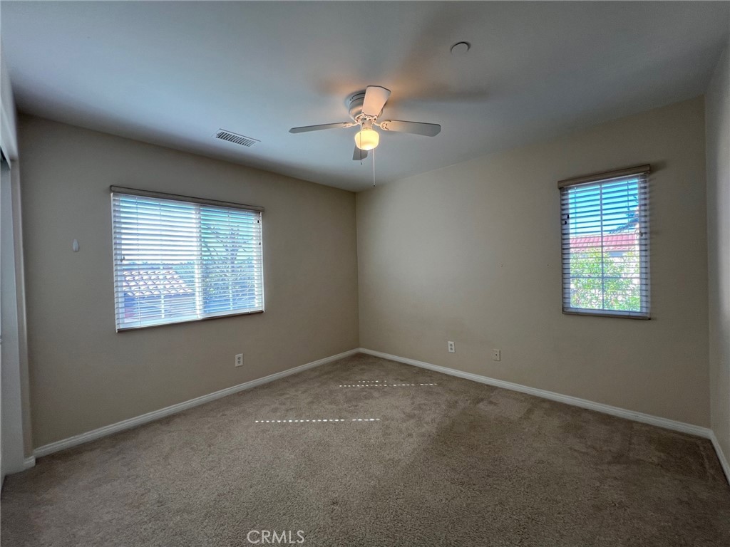 38 Gardenpath Irvine, CA 92603 - Photo 20 of 31 2nd Bedroom