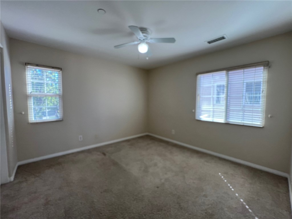 38 Gardenpath Irvine, CA 92603 - Photo 22 of 31 3rd Bedroom.
