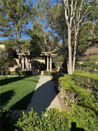 $5,500 | 38 Gardenpath, Irvine, CA 92603