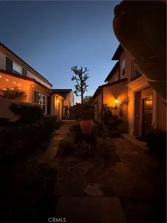 $5,200 | 38 Gardenpath, Irvine, CA 92603