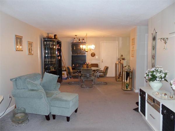 1 Brown Avenue, Unit 137 Amesbury, MA 01913 - Photo 6 of 13