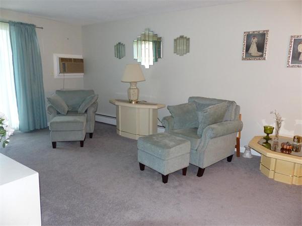 1 Brown Avenue, Unit 137 Amesbury, MA 01913 - Photo 7 of 13