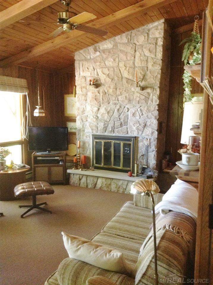 6646 Lakeshore Road Palms, MI 48465 - Photo 12 of 45