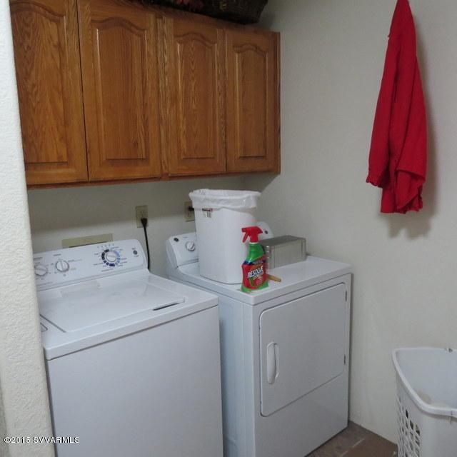 4460 Eagle Circle Rimrock, AZ 86335 - Photo 29 of 32 laundry