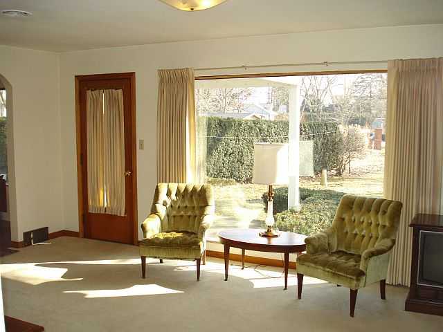 261 North Quentin Road Newark, OH 43055 - Photo 9 of 15 Gallery Image 9