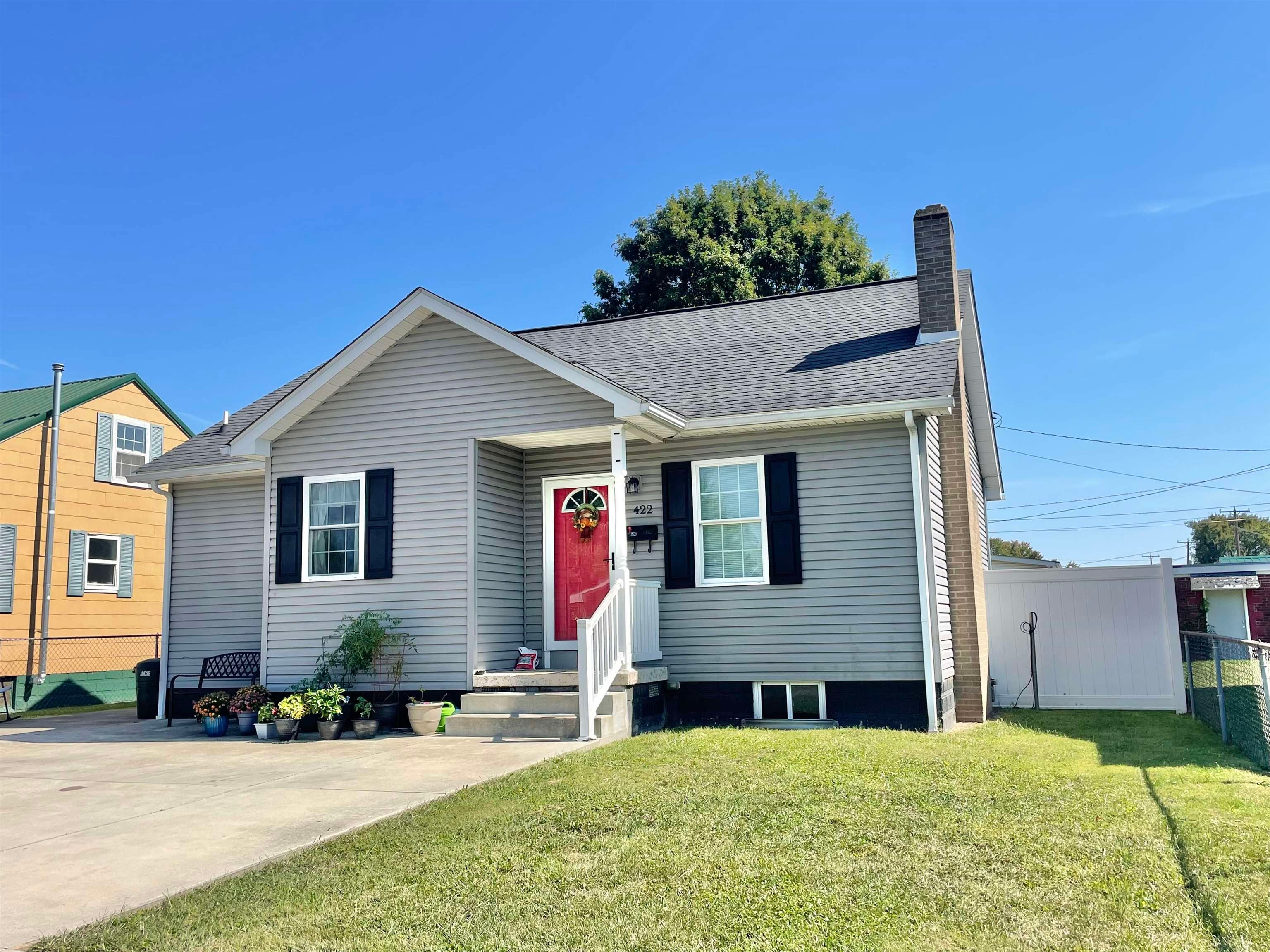 422 Burlington Road Huntington, WV 25704 - Photo 2 of 16 Gallery Image 2