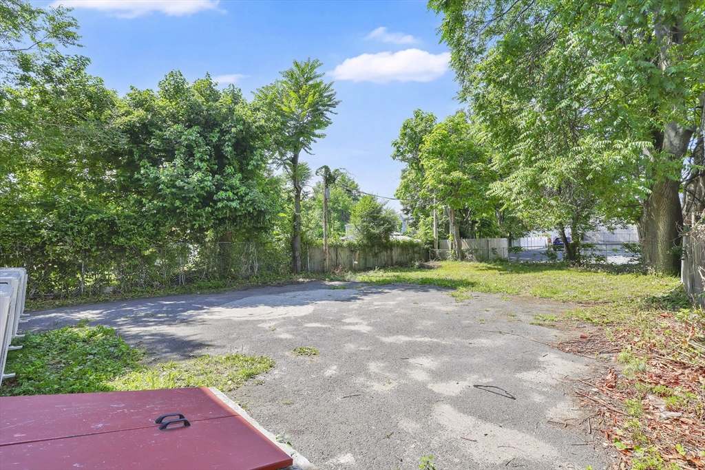 600 Union Street Springfield, MA 01109 - Photo 5 of 27