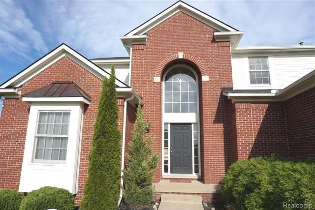 3700 Inverness Drive Rochester, MI 48306 - Photo 2 of 18 DSC04886.JPG