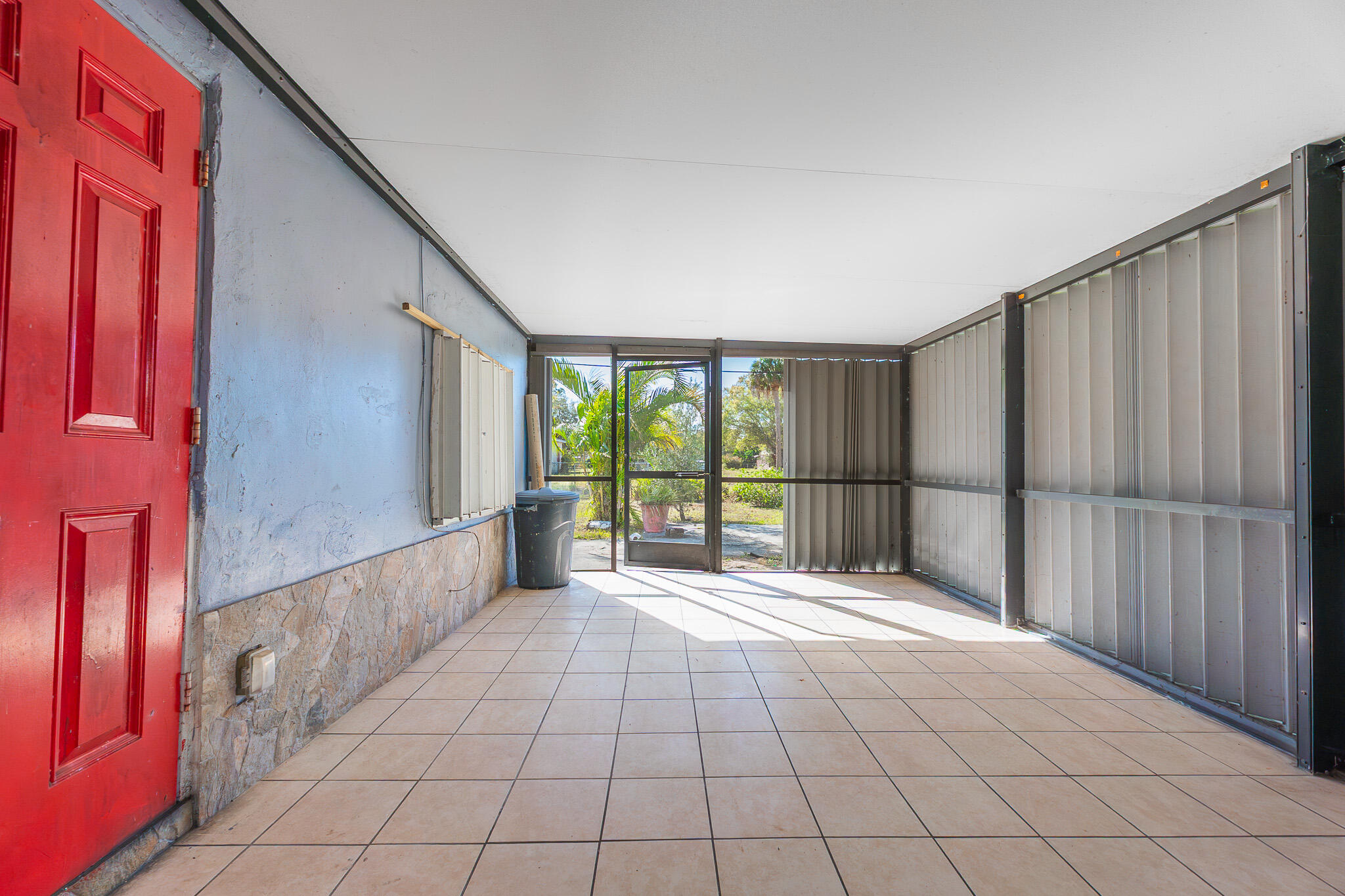 4001 Ave O Fort Pierce, FL 34947 - Photo 17 of 25 17