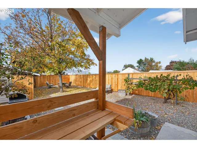 a view of a yard and an outdoor space