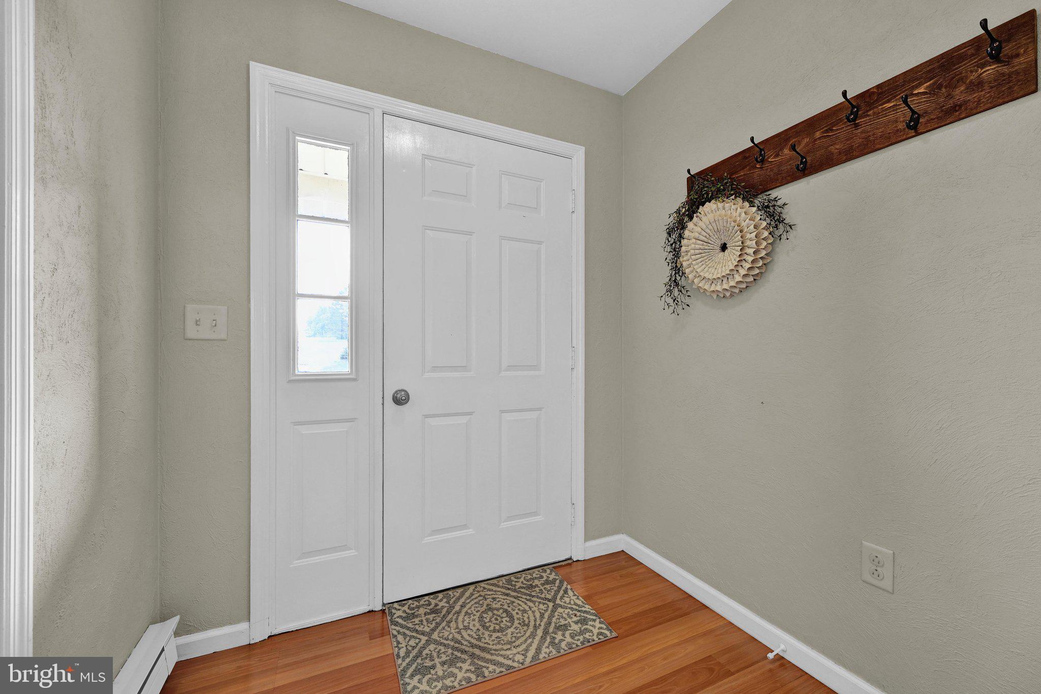 75 Hickory Road Denver, PA 17517 - Photo 12 of 50 Foyer