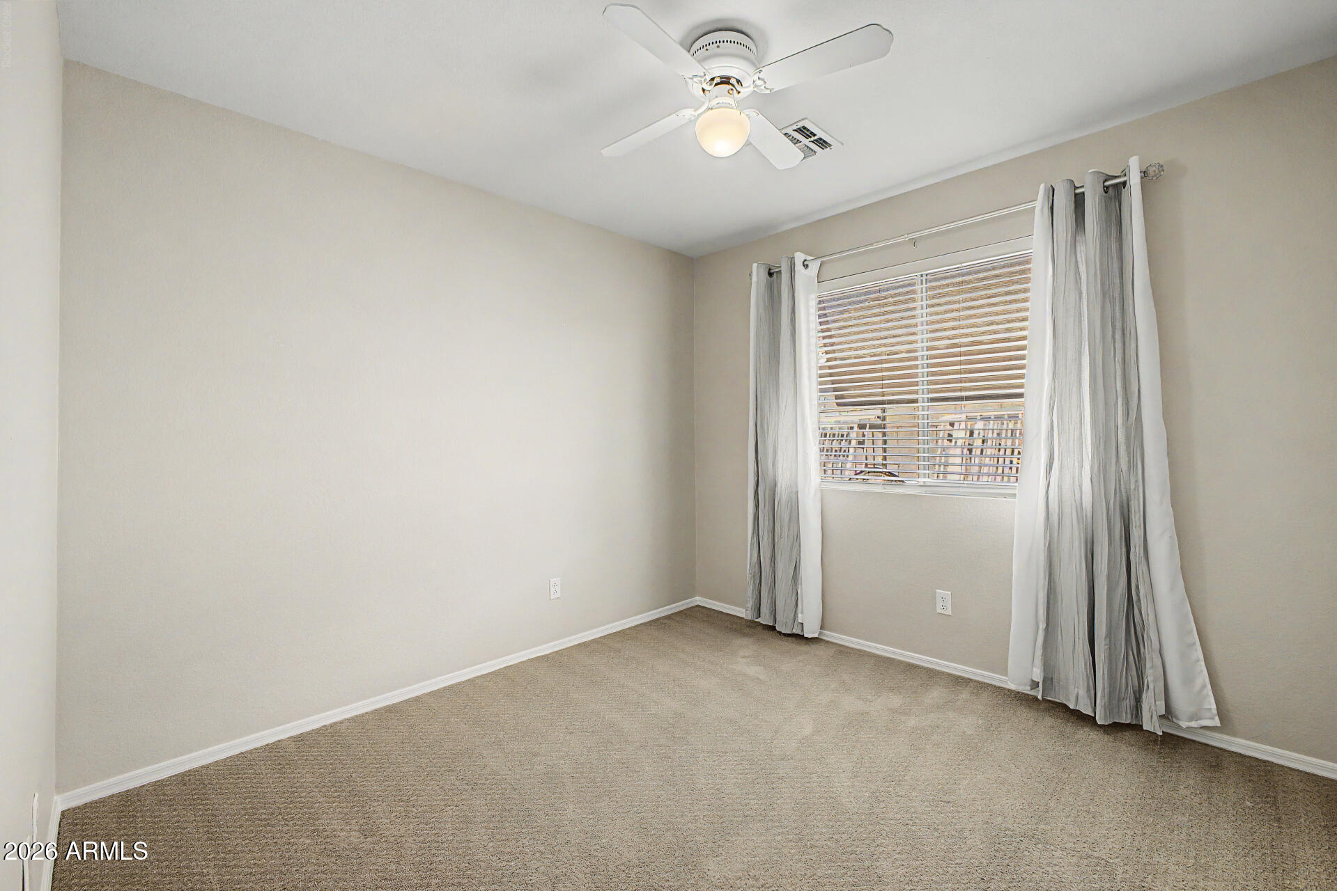 4319 East Tether Trail Phoenix, AZ 85050 - Photo 28 of 41