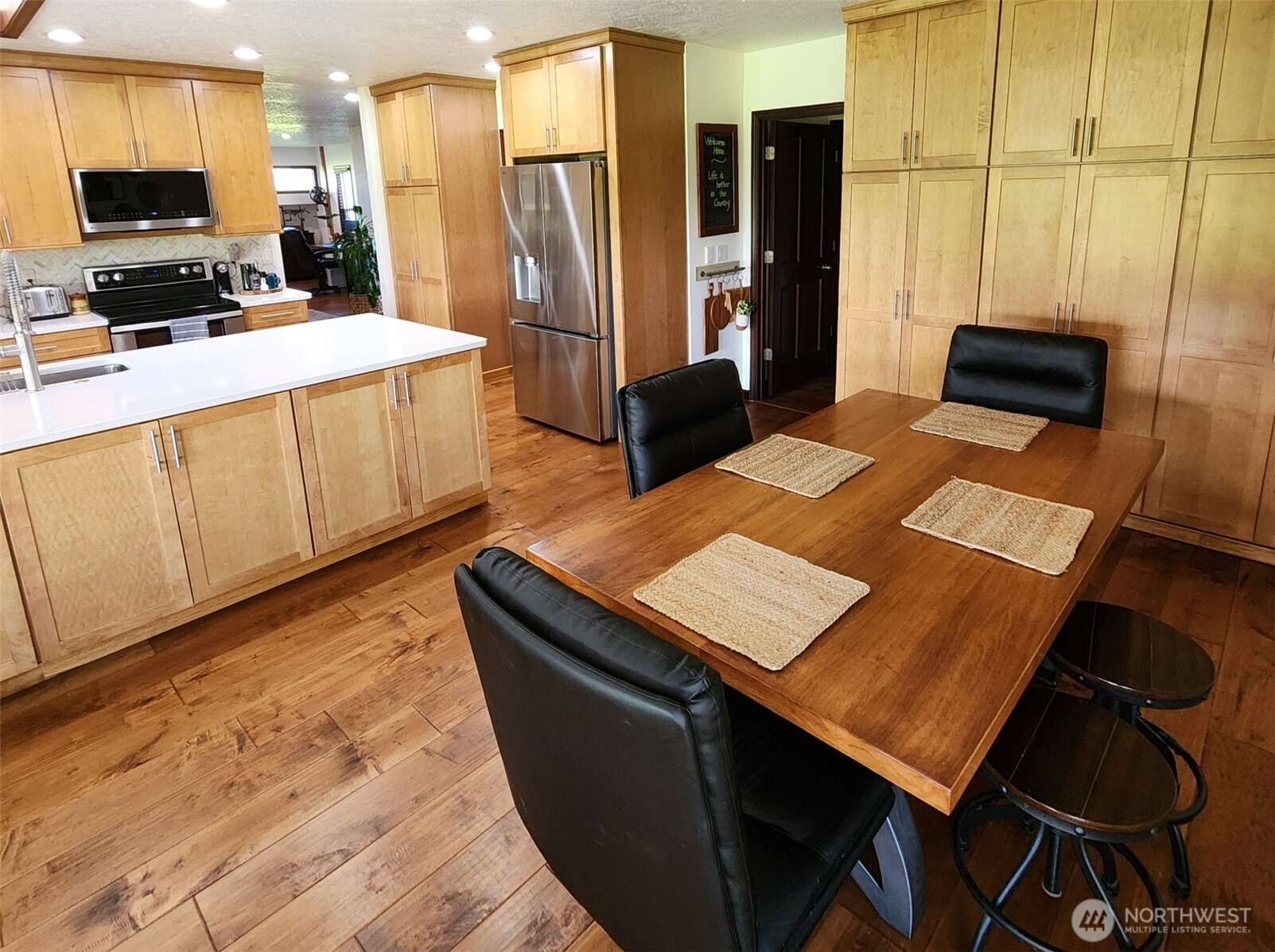 1343 Bussell Road Walla Walla, WA 99362 - Photo 9 of 39 Gallery Image 9