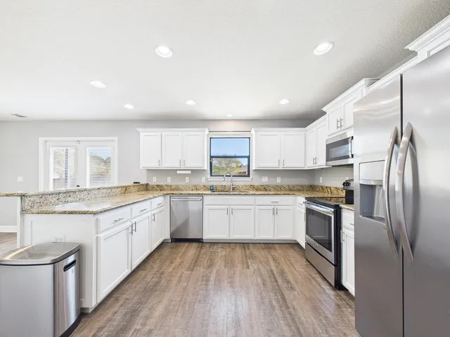 $549,900 | 9403 Pouder Lane, Navarre, FL 32566