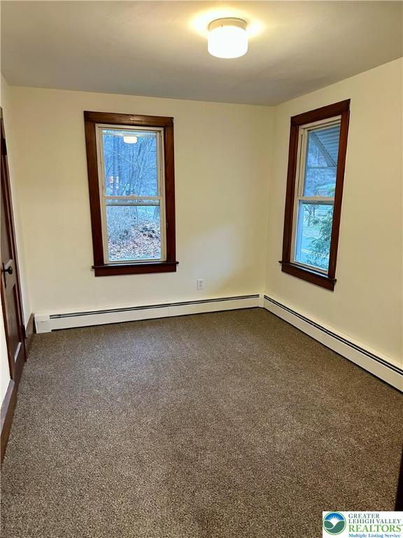 341 Berger Creek Road Lehighton, PA 18235 - Photo 9 of 17 an empty room with a window