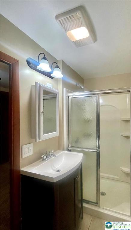 341 Berger Creek Road Lehighton, PA 18235 - Photo 10 of 17 a bathroom with a sink and a mirror