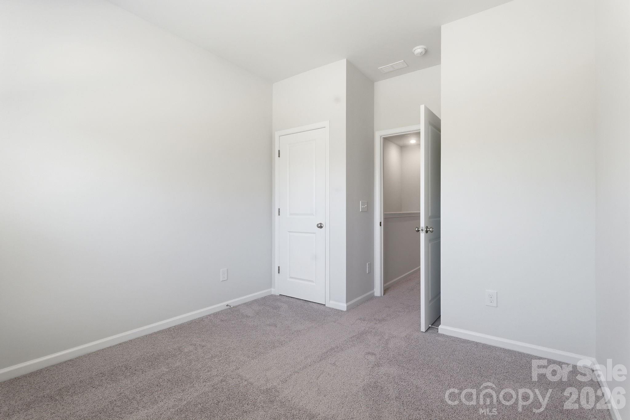 4628 Lakeview Road Charlotte, NC 28216 - Photo 14 of 15 Gallery Image 14