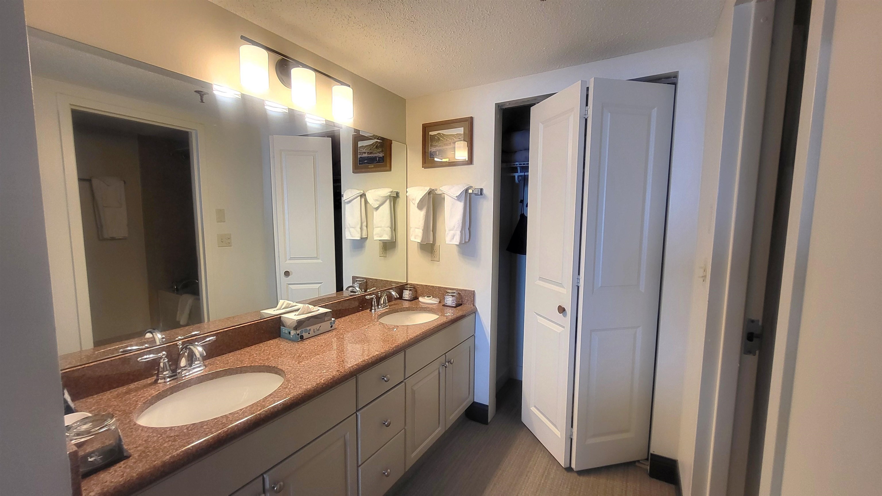 90 Loon Mountain Road, Unit 1044C Lincoln, NH 03251 - Photo 11 of 31