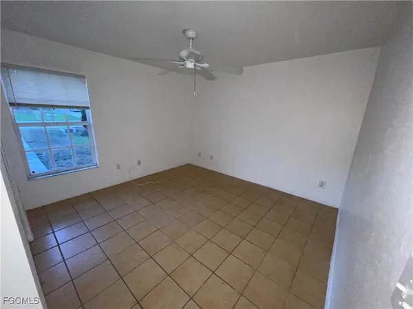 $1,350 | 361 Bell Boulevard, Lehigh Acres, FL 33974