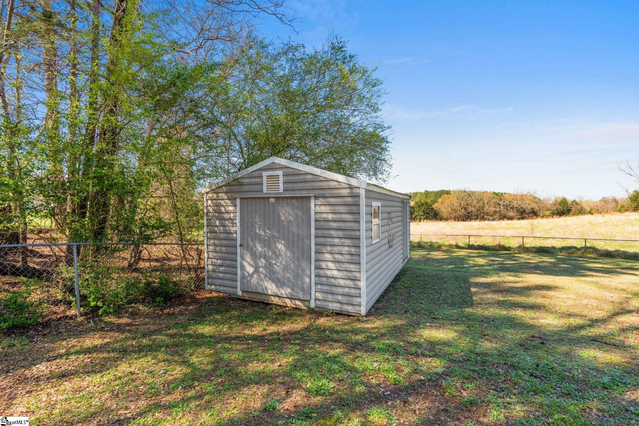 814 Jenkins Bridge Road Simpsonville, SC 29680 - Photo 28 of 37