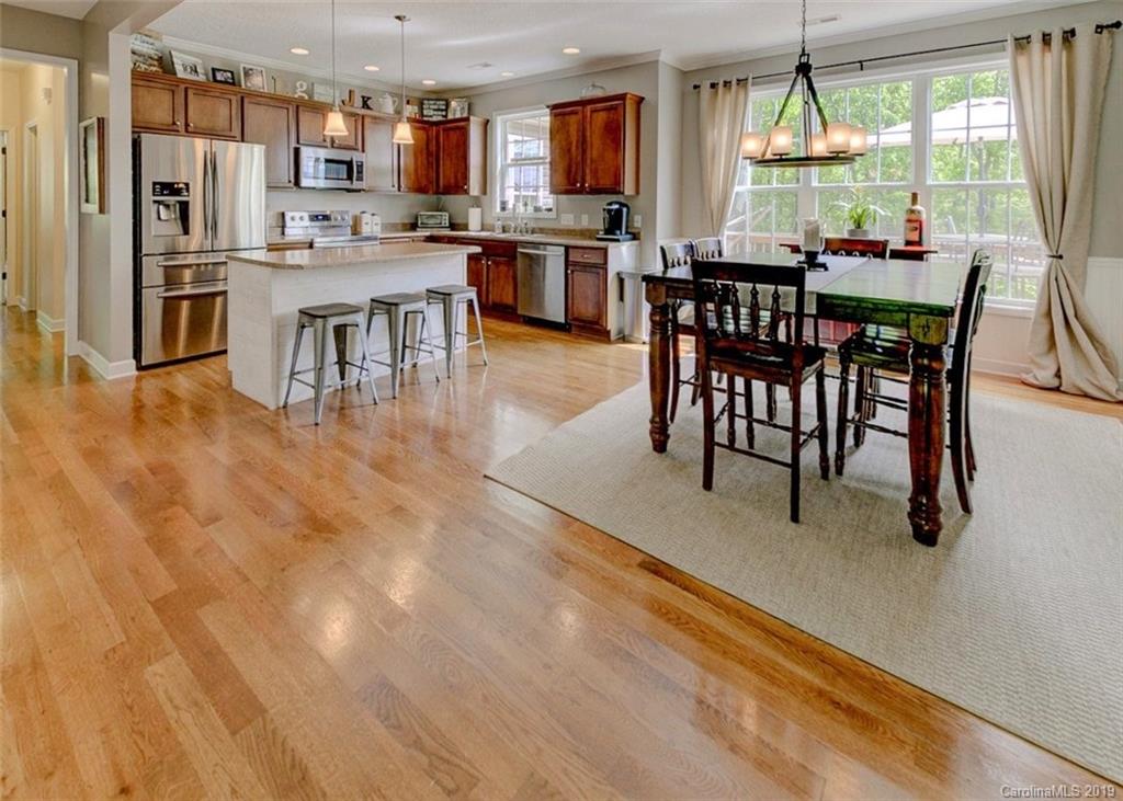 154 Butler Ridge Hendersonville, NC 28792 - Photo 17 of 24 Gallery Image 17