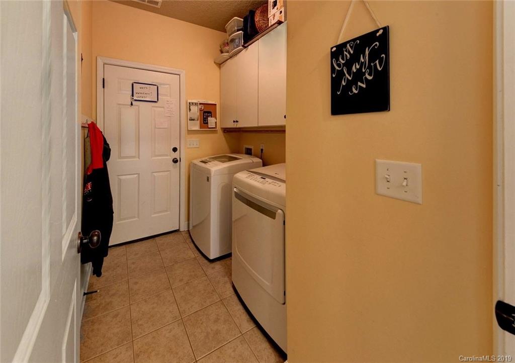 154 Butler Ridge Hendersonville, NC 28792 - Photo 22 of 24 Gallery Image 22