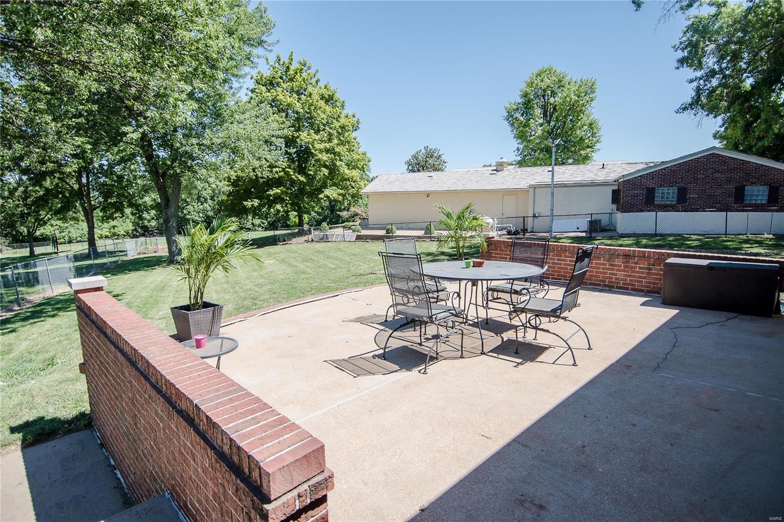 5428 Kerth Road St. Louis, MO 63128 - Photo 39 of 41 Gallery Image 39
