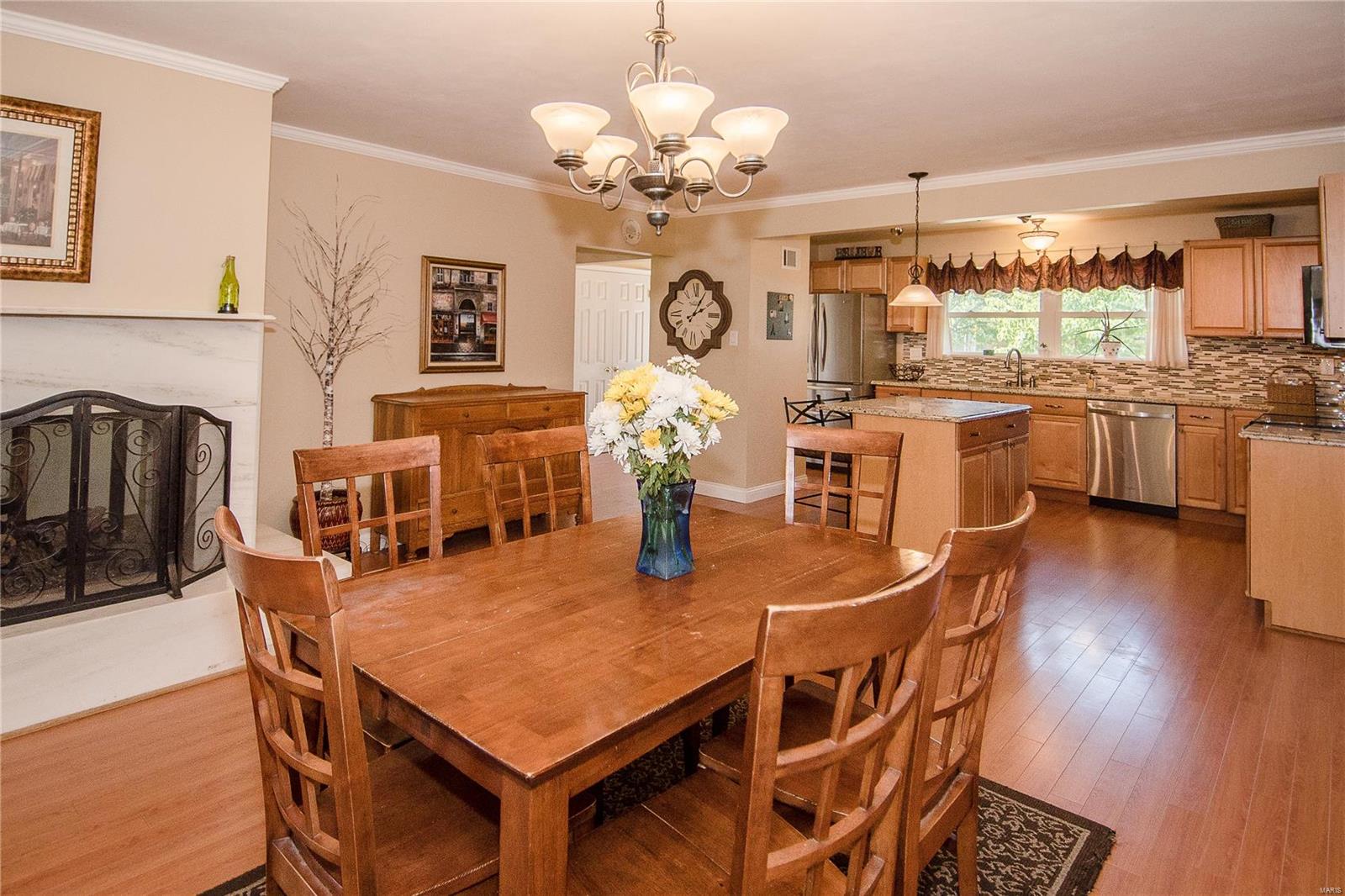 5428 Kerth Road St. Louis, MO 63128 - Photo 7 of 41 Gallery Image 7