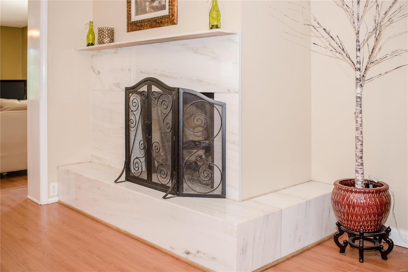 5428 Kerth Road St. Louis, MO 63128 - Photo 10 of 41 Gallery Image 10
