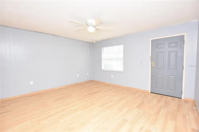 $1,050 | 613 Robin Road, Unit 1, Lakeland, FL 33803