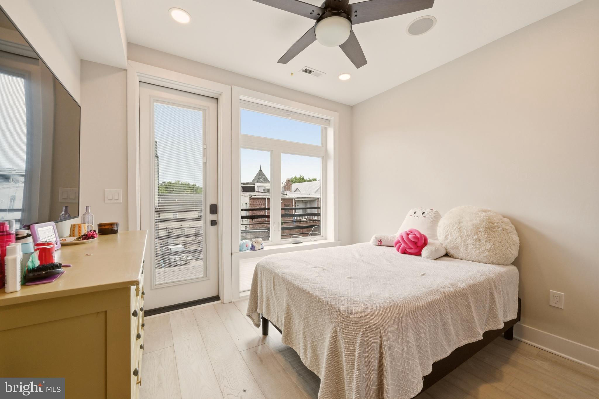 3554 13th Street Northwest, Unit 2 Washington, DC 20010 - Photo 21 of 43